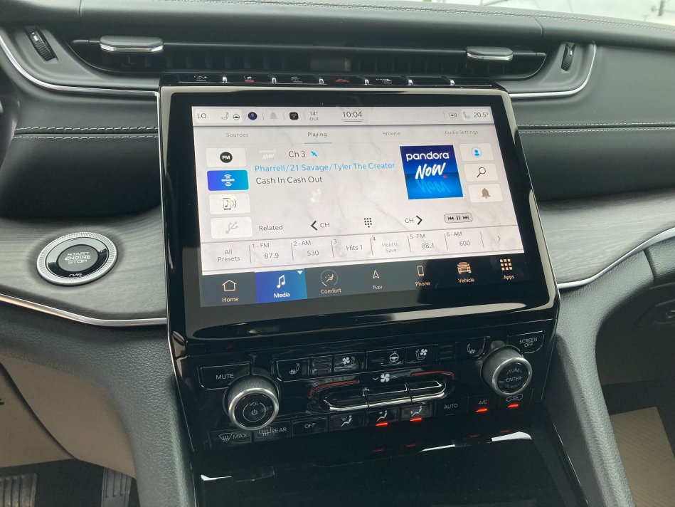 JEEP Grand Cherokee L Overland 1C4RJKDGXN8550886 79319