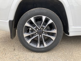 2022 JEEP Grand Cherokee L Overland - Image 7