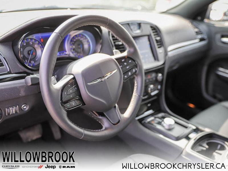 Chrysler 300 NO ACCIDENTS, LOW MILEAGE, 2C3CCABG6KH731054 13918