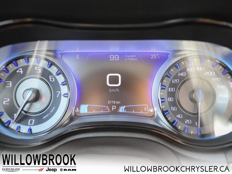 Chrysler 300 NO ACCIDENTS, LOW MILEAGE, 2C3CCABG6KH731054 13926