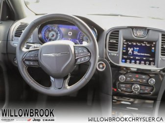 Chrysler 300 NO ACCIDENTS, LOW MILEAGE, 2C3CCABG6KH731054 13922