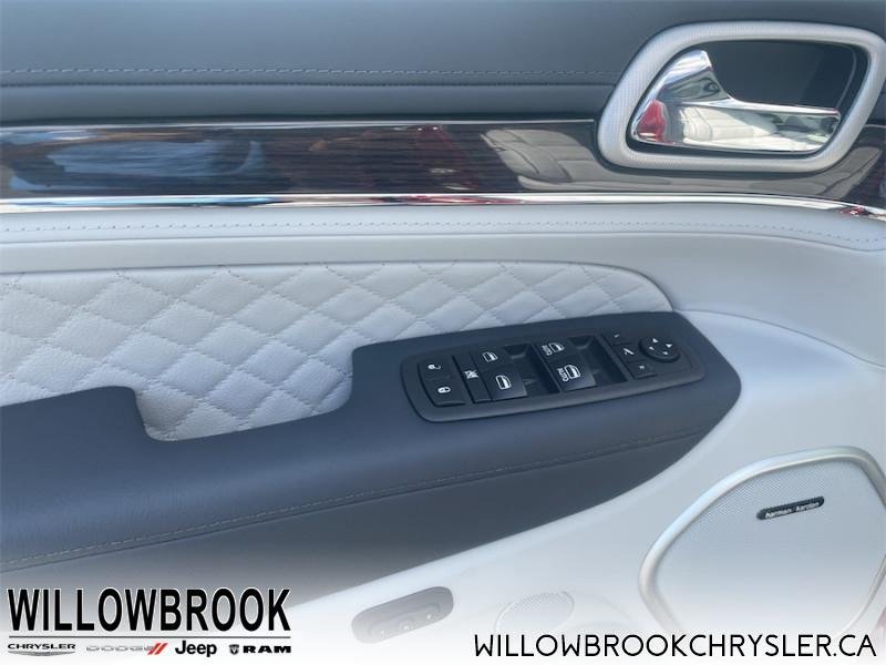 JEEP Grand Cherokee Summit 1C4RJFJG4MC705374 57627