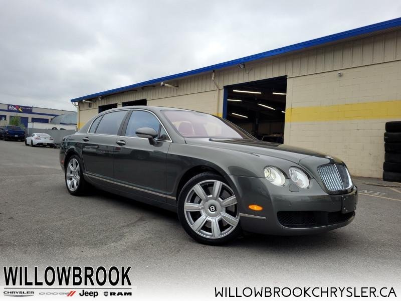 BENTLEY Continental Flying Spur - Low Mileage SCBBR53W26C032776 70236