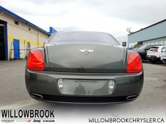 BENTLEY Continental Flying Spur - Low Mileage SCBBR53W26C032776 70239