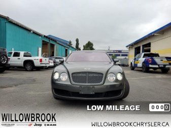 BENTLEY Continental Flying Spur - Low Mileage SCBBR53W26C032776 70615