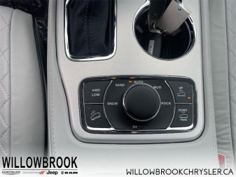 JEEP Grand Cherokee Summit 1C4RJFJGXMC748469 117104