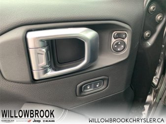 JEEP Gladiator Overland 1C6HJTFG1ML619370 117545