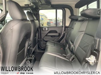 JEEP Gladiator Overland 1C6HJTFG1ML619370 117547