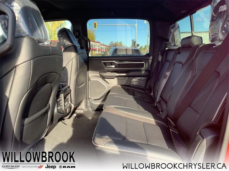 RAM 1500 Laramie 1C6SRFJT9NN187783 117645