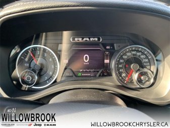 RAM 1500 Laramie 1C6SRFJT9NN187783 117641