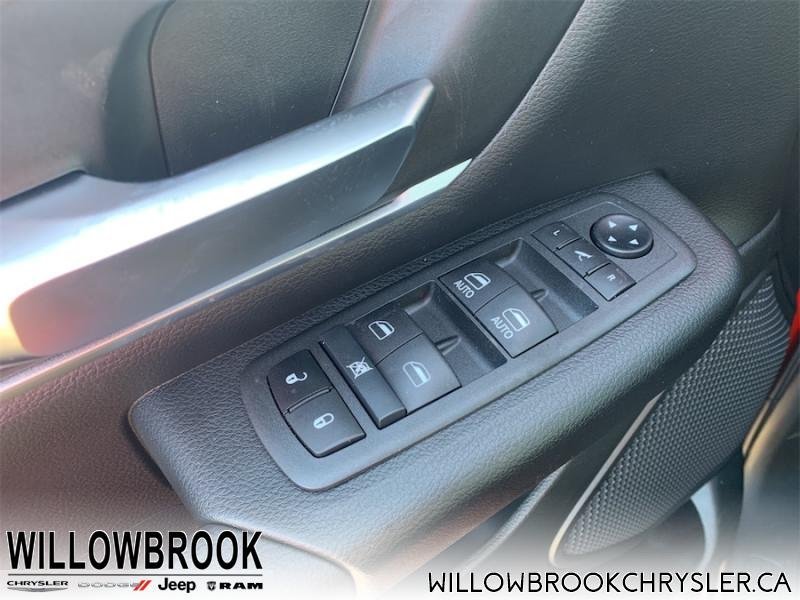 RAM 1500 Big Horn 1C6SRFBT7NN111378 117700