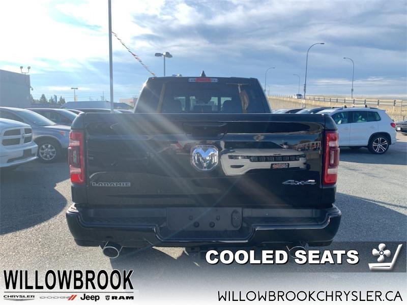 RAM 1500 Laramie 1C6SRFJT6NN107954 117723