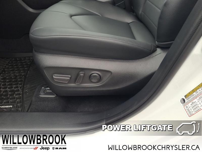 TOYOTA Highlander XLE  - Low Mileage 5TDGZRBH1MS139438 110084