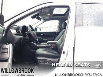 TOYOTA Highlander XLE  - Low Mileage 5TDGZRBH1MS139438 110083