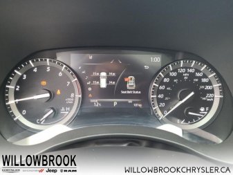 TOYOTA Highlander XLE  - Low Mileage 5TDGZRBH1MS139438 110087