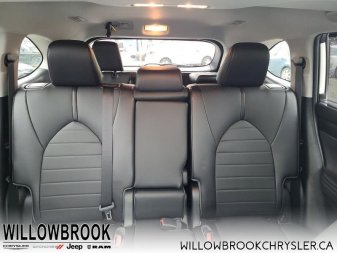 TOYOTA Highlander XLE  - Low Mileage 5TDGZRBH1MS139438 110095