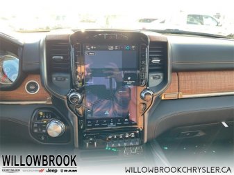 RAM 1500 Limited Longhorn 1C6SRFKT2NN186246 117827