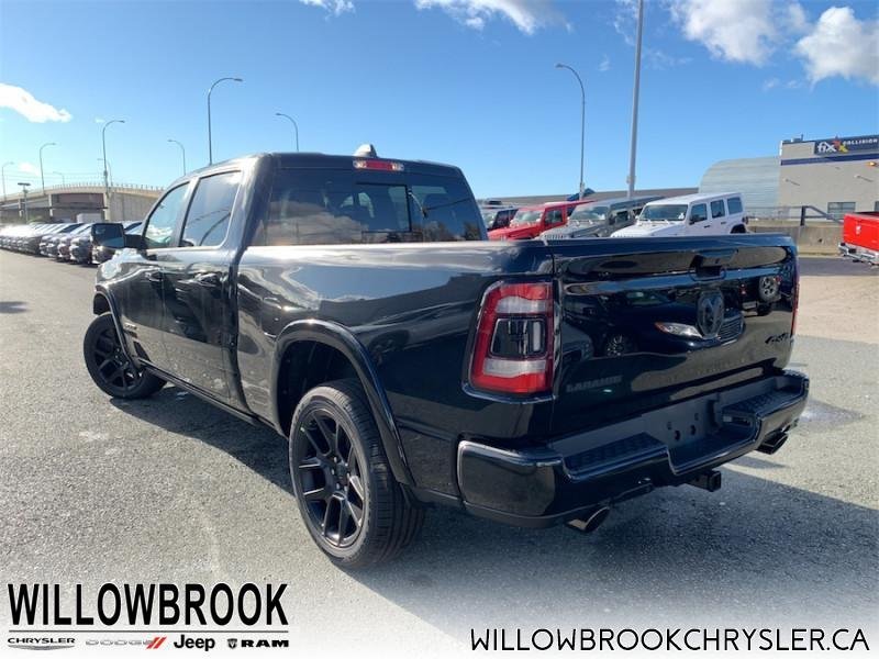 RAM 1500 Laramie 1C6SRFRT6NN108686 118026