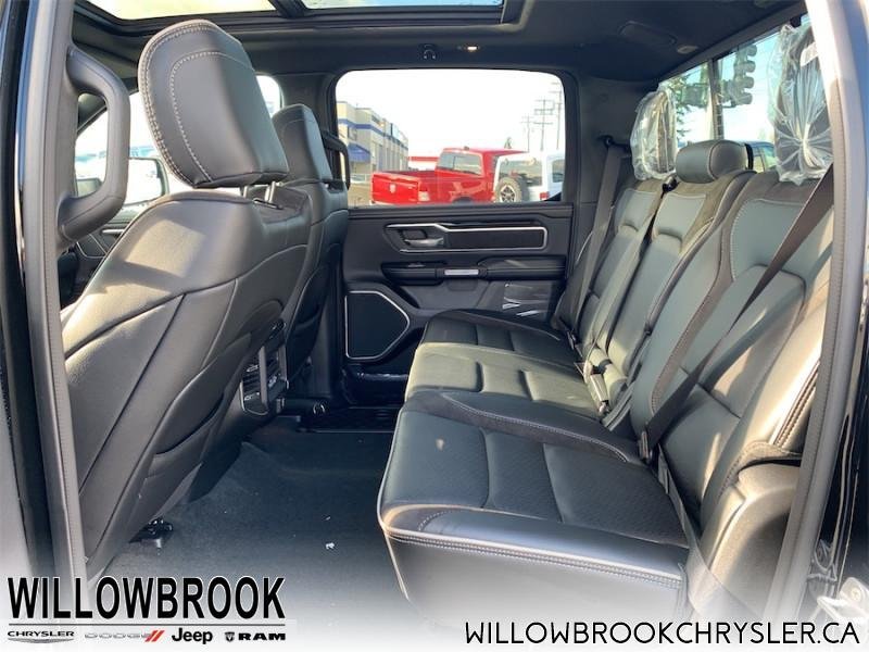 RAM 1500 Laramie 1C6SRFRT6NN108686 118034