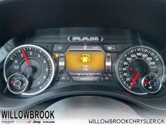 RAM 1500 Laramie 1C6SRFJT9NN107950 141092