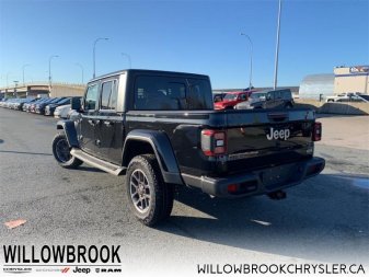 JEEP Gladiator Overland 1C6HJTFG6ML622992 118118