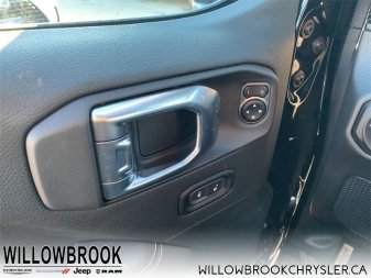 JEEP Gladiator Overland 1C6HJTFG6ML622992 118124