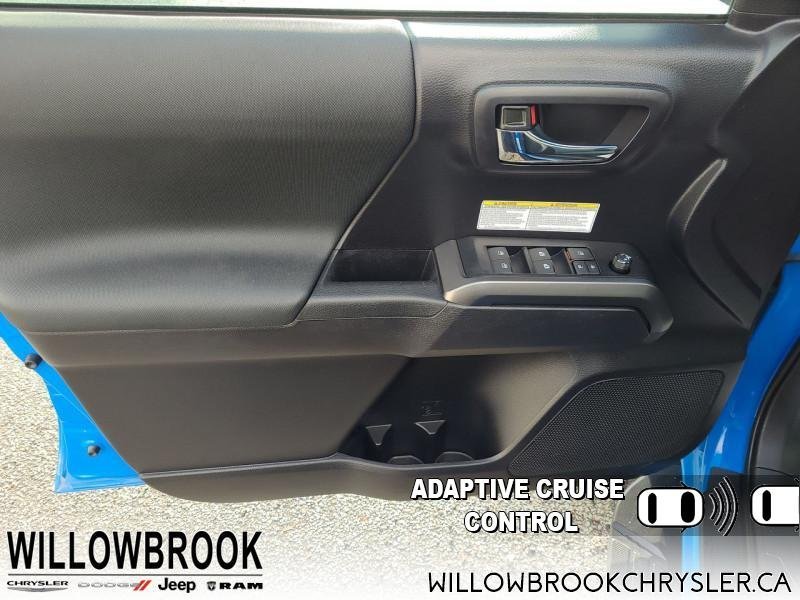 TOYOTA Tacoma TRD Off-Road  - Low Mileage 5TFCZ5AN4LX215046 123055