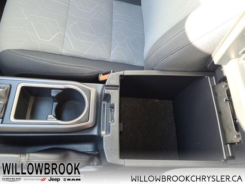 TOYOTA Tacoma TRD Off-Road  - Low Mileage 5TFCZ5AN4LX215046 123063