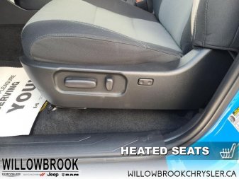 TOYOTA Tacoma TRD Off-Road  - Low Mileage 5TFCZ5AN4LX215046 123054