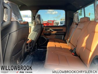 RAM 1500 Limited Longhorn 1C6SRFKT0NN186245 118285