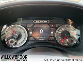 RAM 1500 Limited Longhorn 1C6SRFKT5NN184233 132369