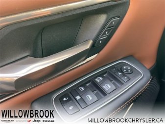 RAM 1500 Limited Longhorn 1C6SRFKT5NN184233 132371