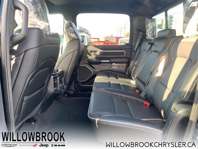 RAM 1500 Laramie 1C6SRFJT7NN193985 119178