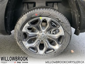 RAM 1500 Limited 1C6SRFHT2NN189056 132381