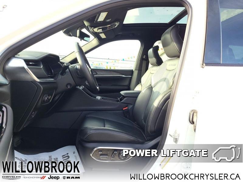 JEEP Grand Cherokee L Overland  - Low Mileage 1C4RJKDG7M8150959 124016