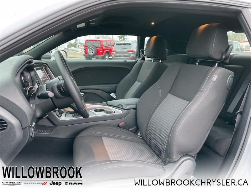 DODGE Challenger SXT 2C3CDZAG9MH670332 141144