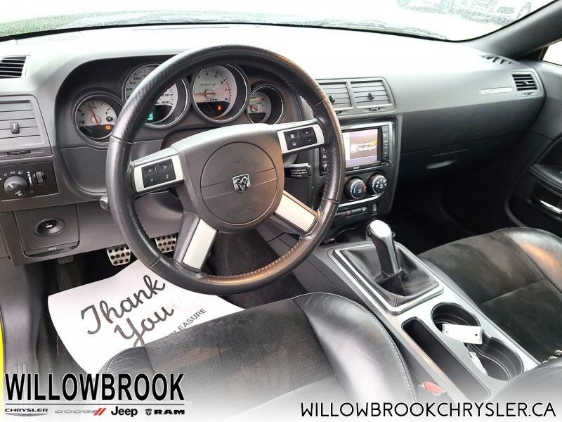 DODGE Challenger SRT8  - Low Mileage 2B3CJ7DW3AH159658 136593