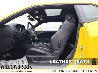 DODGE Challenger SRT8  - Low Mileage 2B3CJ7DW3AH159658 136590