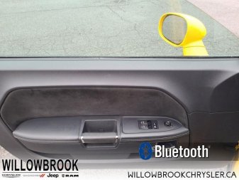 DODGE Challenger SRT8  - Low Mileage 2B3CJ7DW3AH159658 136592