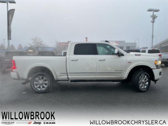 RAM 3500 Limited 3C63R3SL0NG181817 142743