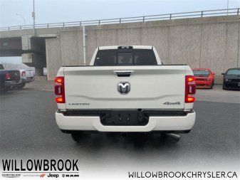 RAM 3500 Limited 3C63R3SL0NG181817 142745