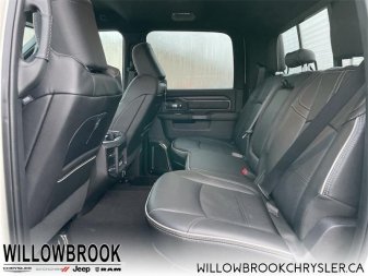 RAM 3500 Limited 3C63R3SL0NG181817 142754