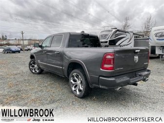 RAM 1500 Limited 1C6SRFHTXNN174448 141202