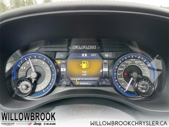 RAM 1500 Limited 1C6SRFHTXNN174448 141206