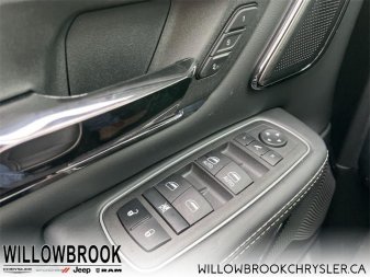 RAM 1500 Limited 1C6SRFHTXNN174448 141208