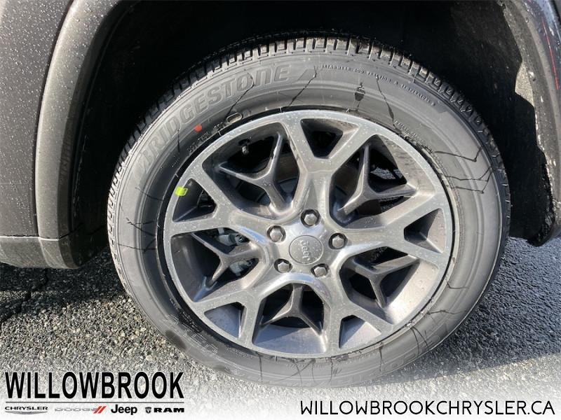 JEEP Grand Cherokee Overland 1C4RJFCT5MC887290 141186