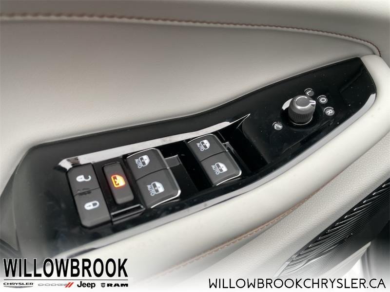 JEEP All-New Grand Cherokee L Overland 1C4RJKDT4M8206174 135663