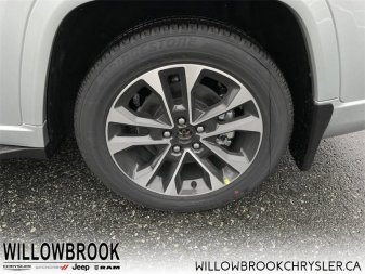 JEEP All-New Grand Cherokee L Overland 1C4RJKDT4M8206174 135659