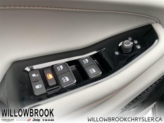 JEEP All-New Grand Cherokee L Overland 1C4RJKDT4M8206174 135663