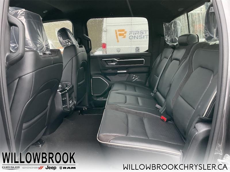 RAM 1500 Laramie 1C6SRFJT2NN194123 136225